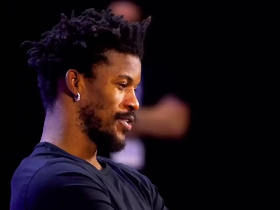 的角色, 地难以预测 的角色, 地难以预测